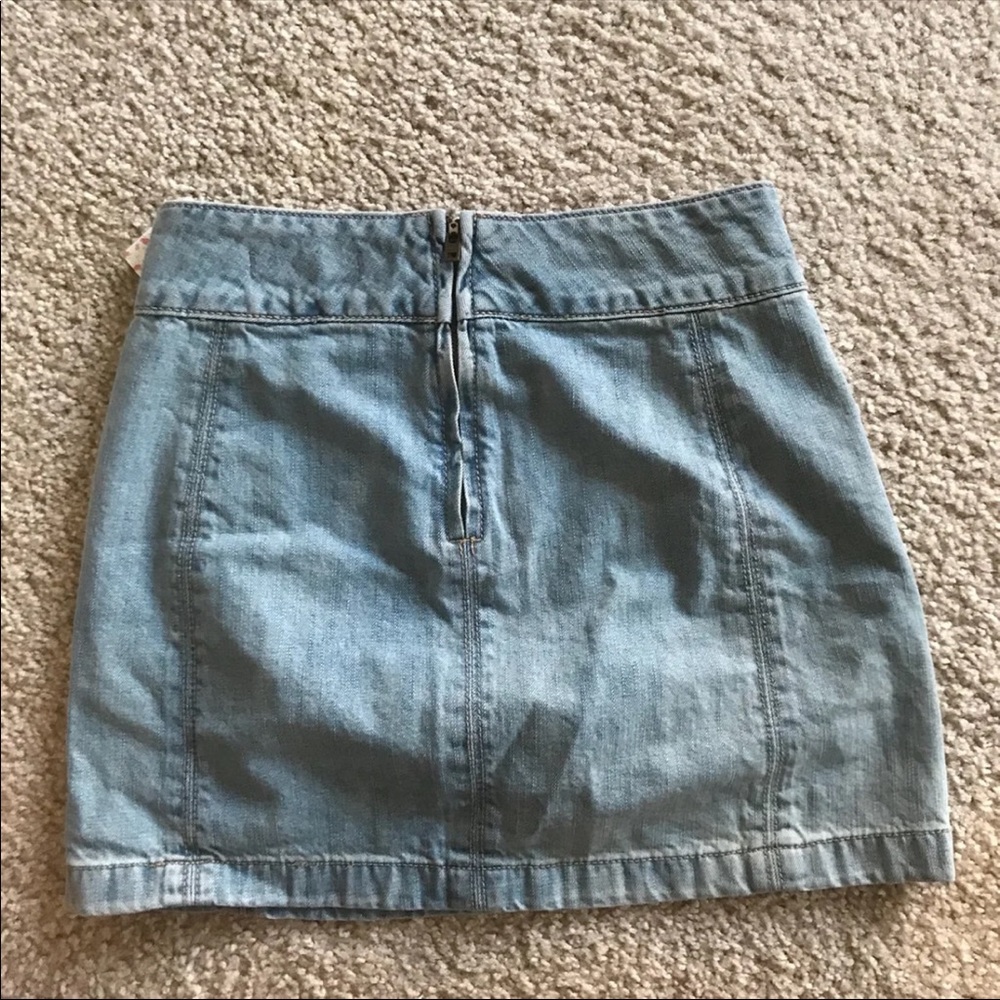 FREE PEOPLE// denim skirt - Picture 6 of 7